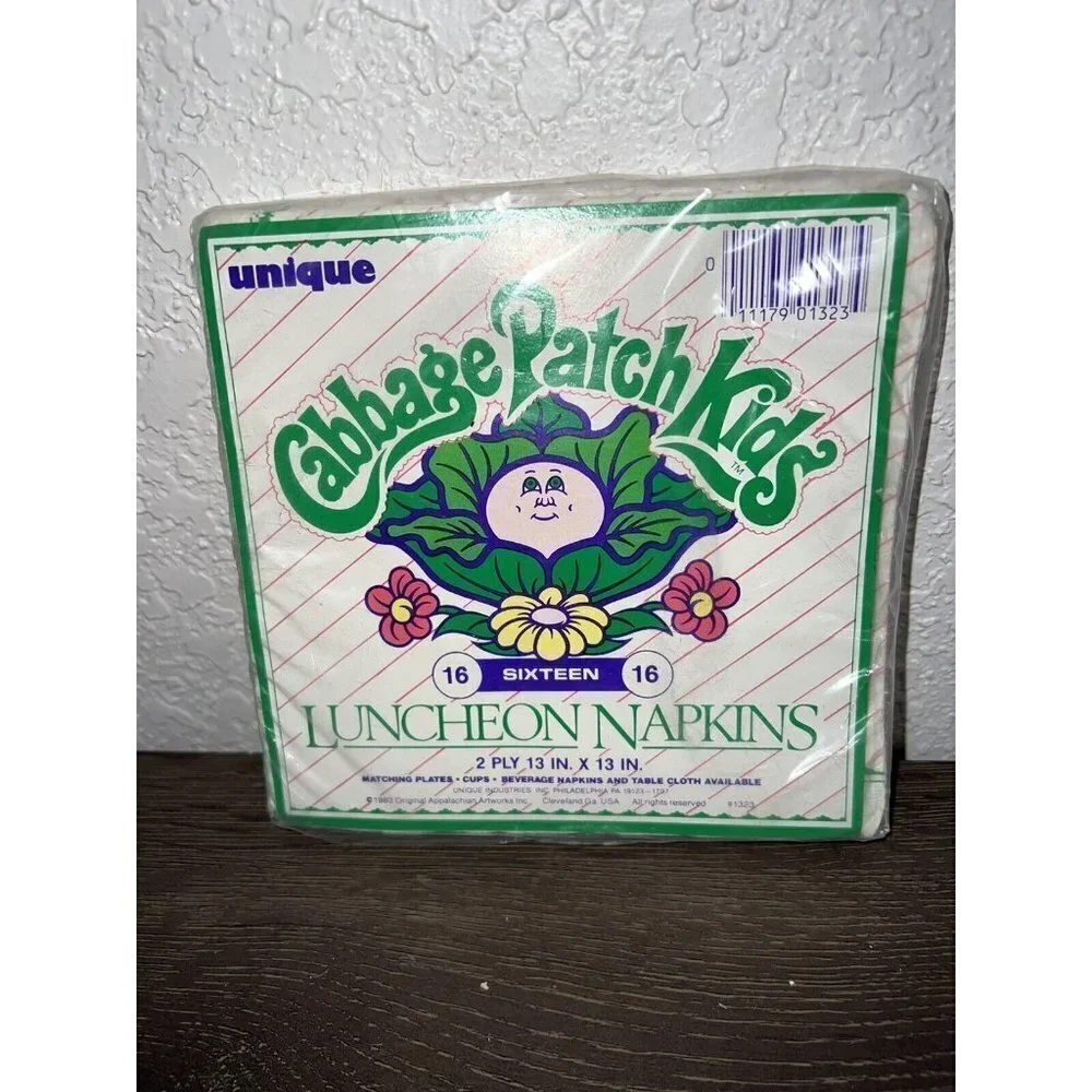 𝅺VINTAGE Unique Cabbage Patch Kids Napkin Set 1983 Luncheon 16 Napkins New Old J
